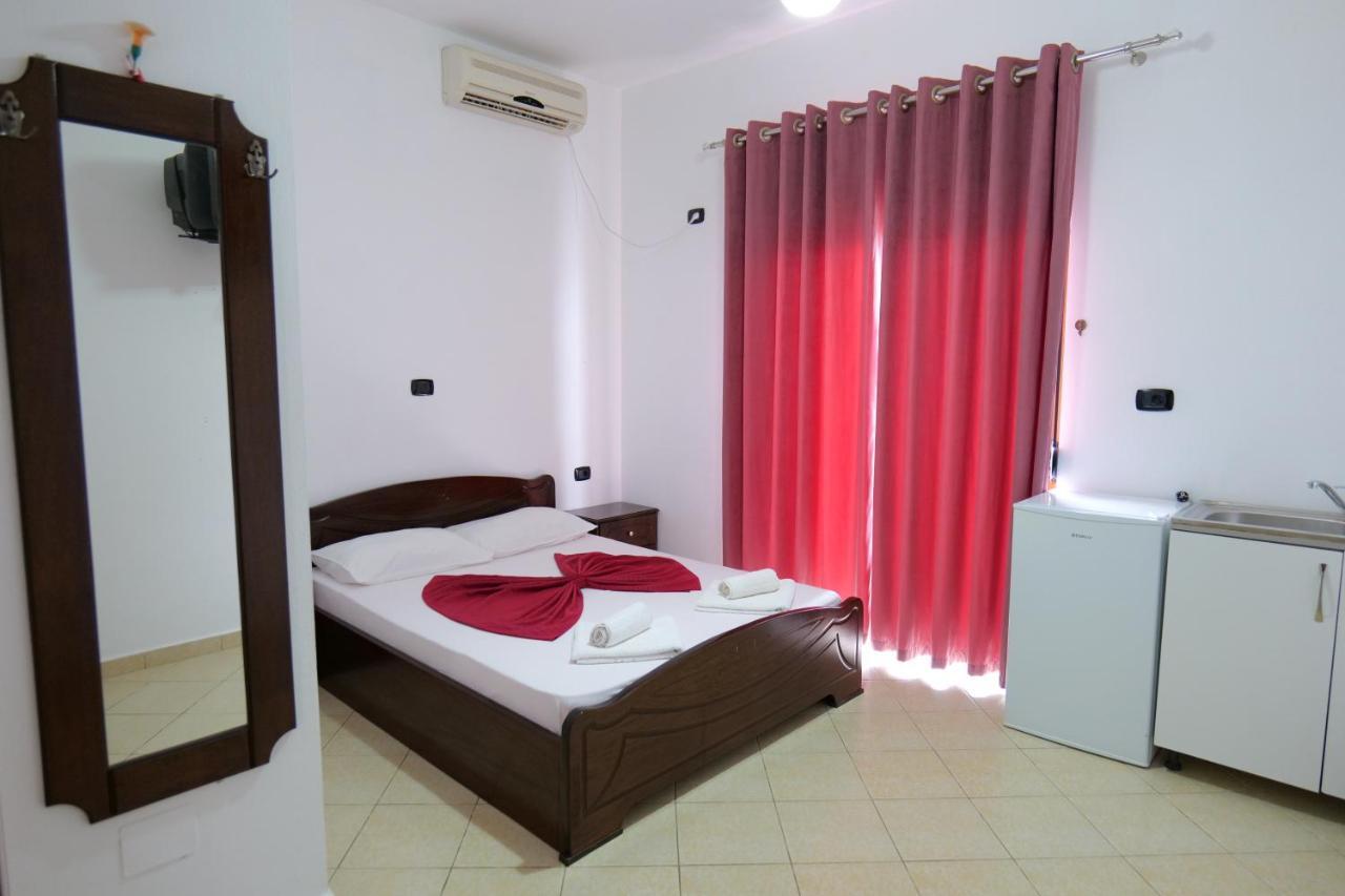 Vila Relax Ksamil Buitenkant foto