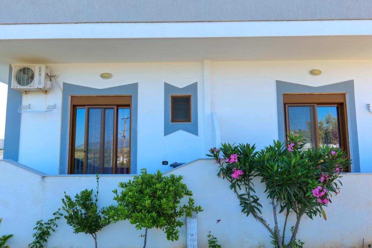Vila Relax Ksamil Buitenkant foto
