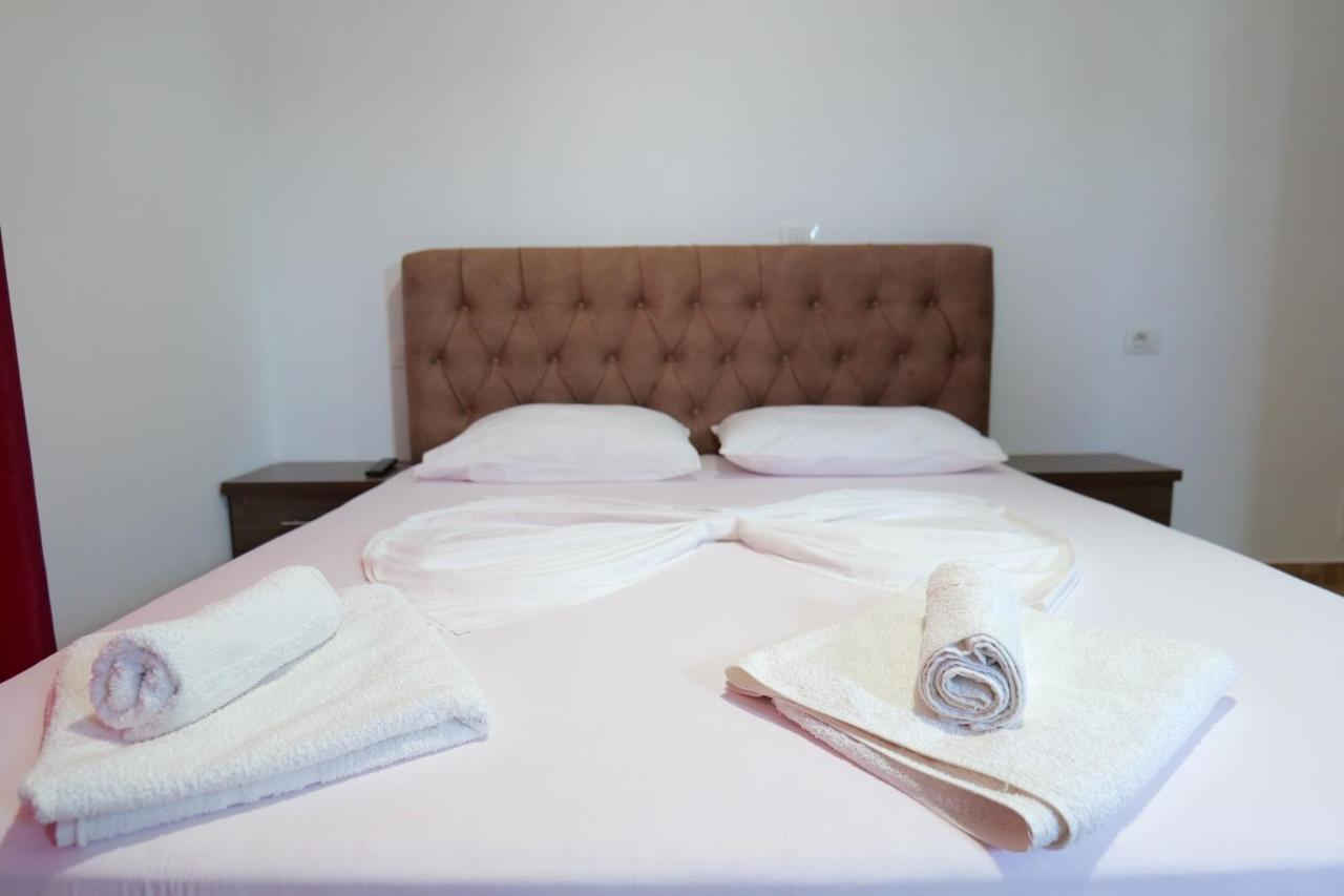 Vila Relax Ksamil Buitenkant foto