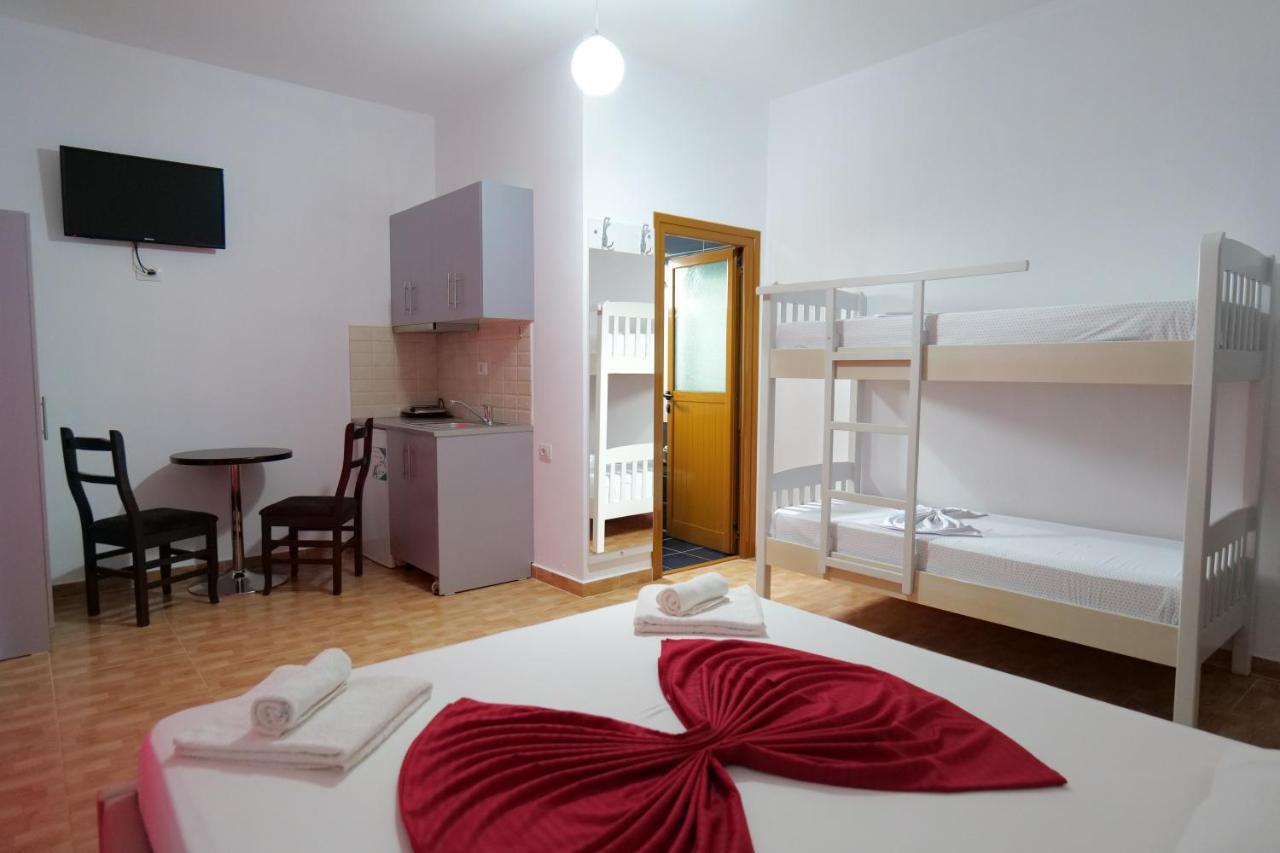 Vila Relax Ksamil Buitenkant foto