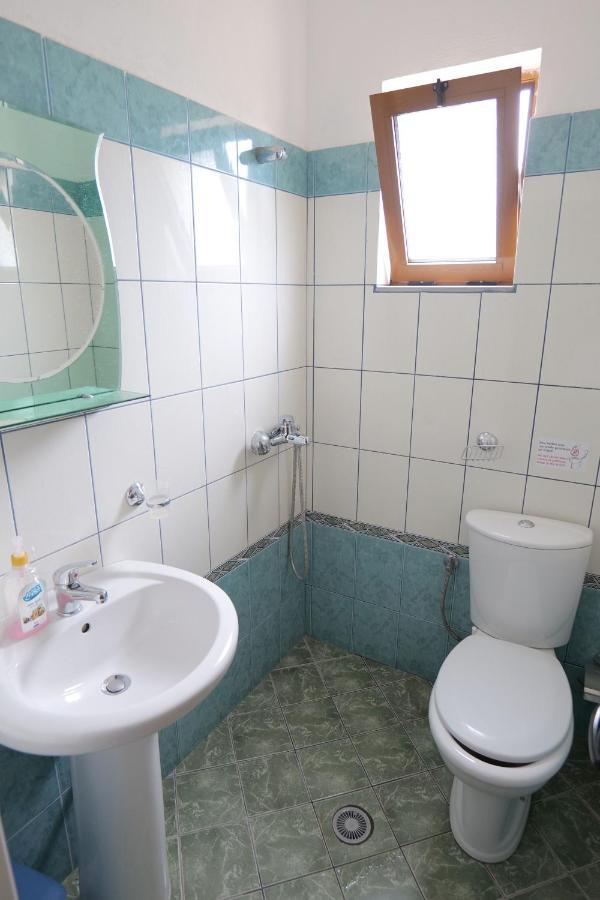 Vila Relax Ksamil Buitenkant foto